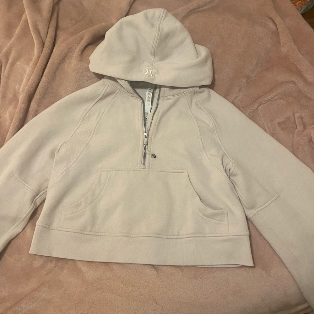 Lululemon Scuba